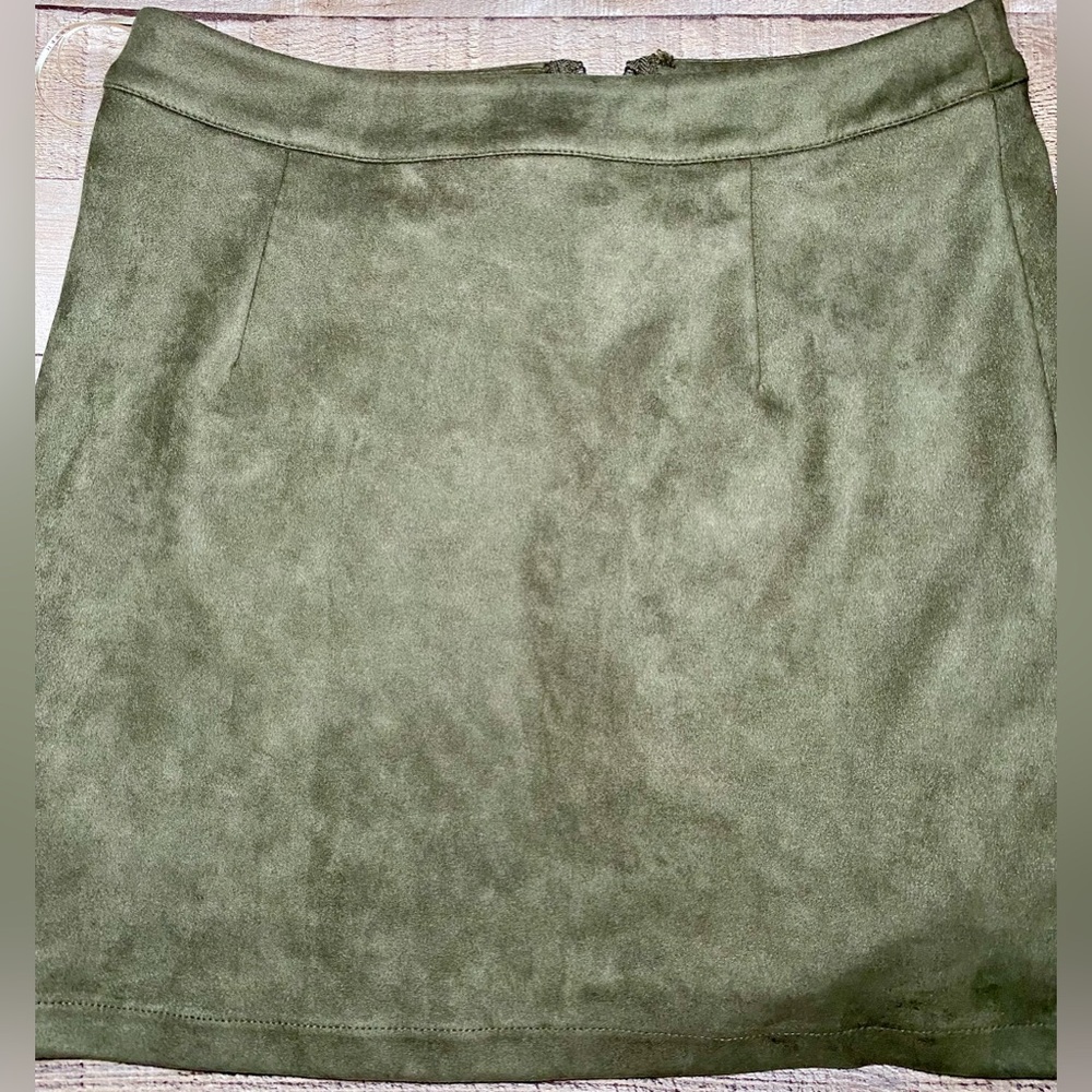 Aryeh Olive Green‎ Women’s Faux Suede Mini Skirt S